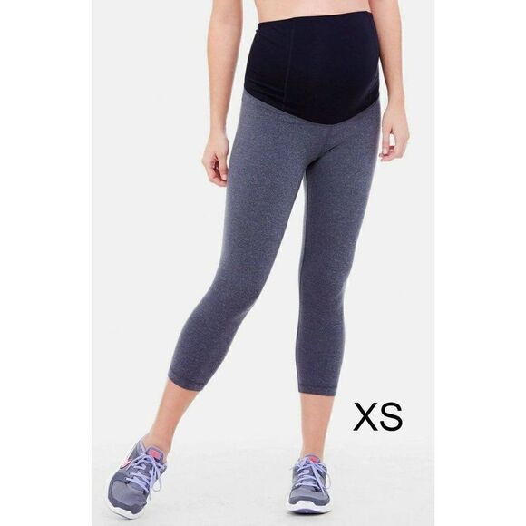 Maternity Capri XS Pants with Crossover Panel Grey Ingrid & Isabel Active - Picture 1 of 9